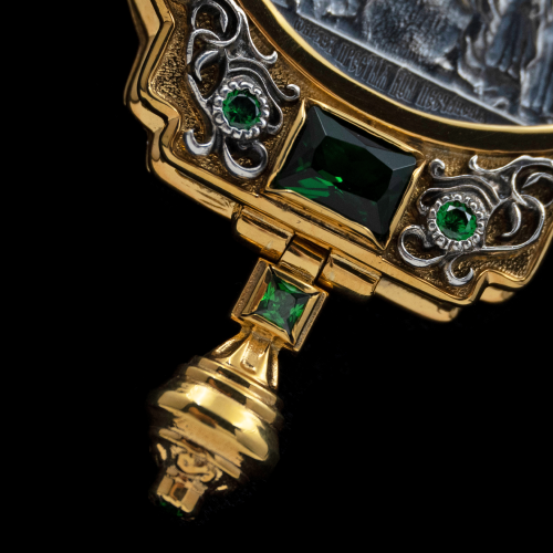 2.7.1107п/52п Панагия из серебра 925 пробы в позолоте  фото 3