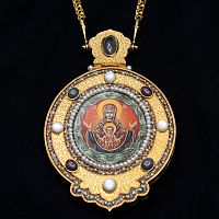2.7.0906нпэ-26/64п Панагия из серебра 925 пробы с иконописью на дереве