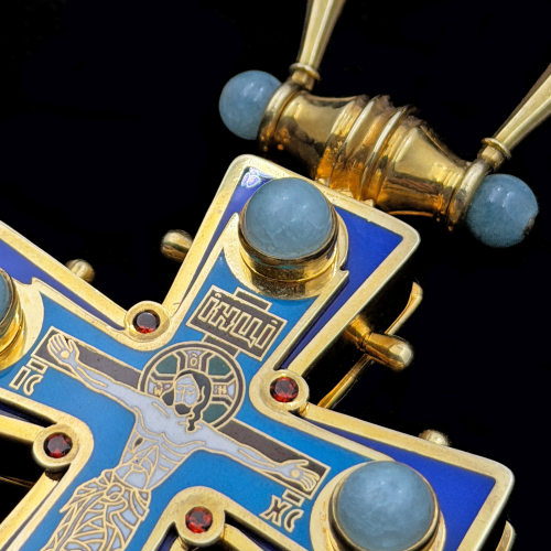 2.10.0557нп-25/64п Крест наперсный из серебра 925 пробы в позолоте фото 3