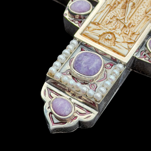 2.10.0504нргэ-14/132р Крест наперсный серебряный с Распятием из бивня мамонта фото 5