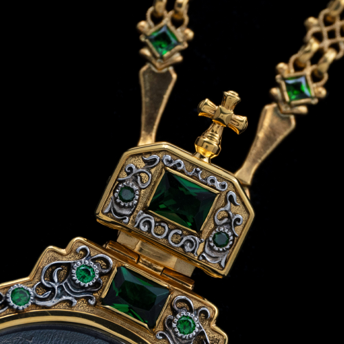 2.7.1107п/52п Панагия из серебра 925 пробы в позолоте  фото 4