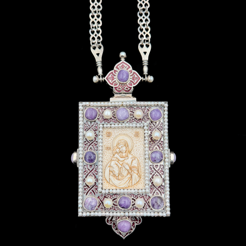 2.7.2076нргэ-14/132р Панагия из серебра 925 пробы в позолоте с иконой из бивня мамонта