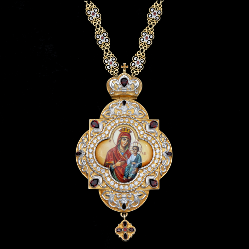 2.7.1169нп-1/97нп Панагия серебряная 925 пробы с фрагментарной позолотой и натуральными камнями