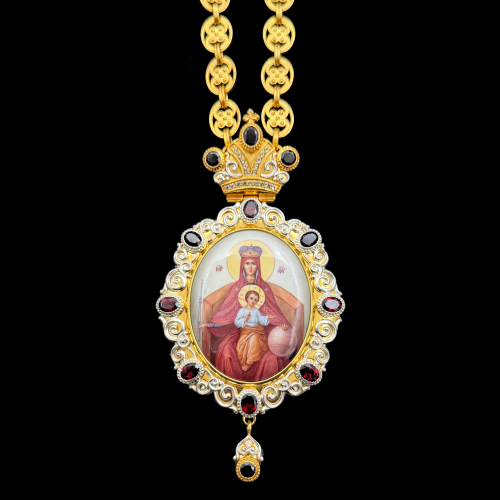 2.7.1242нф-1/98п Панагия серебряная 925 пробы с натуральными камнями